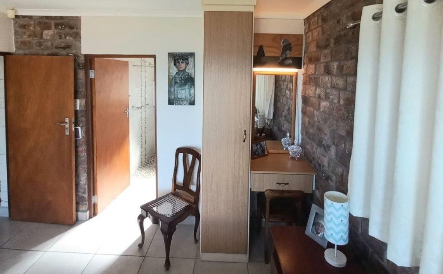 3 Bedroom Property for Sale in Dana Bay Western Cape